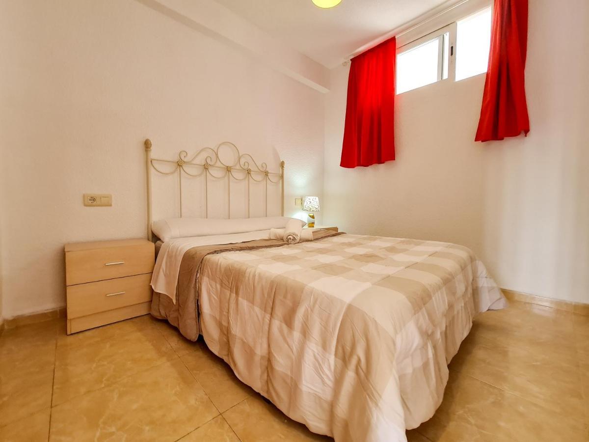 Appartement Apartamento Esturion à Benidorm Extérieur photo