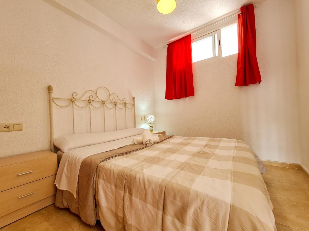 Appartement Apartamento Esturion à Benidorm Extérieur photo